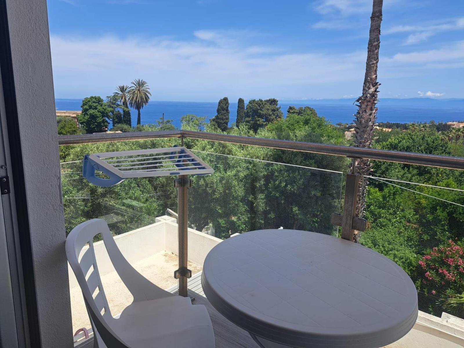 B&B Decarlo Property Tropea Zewnętrze zdjęcie